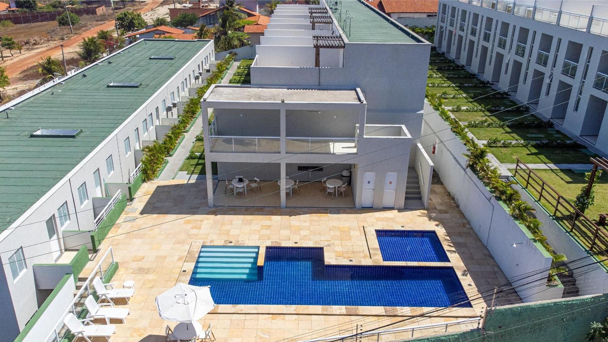 Beach Townhouses - Apto 1° Andar Por Carpediem อากีราซ ภายนอก รูปภาพ