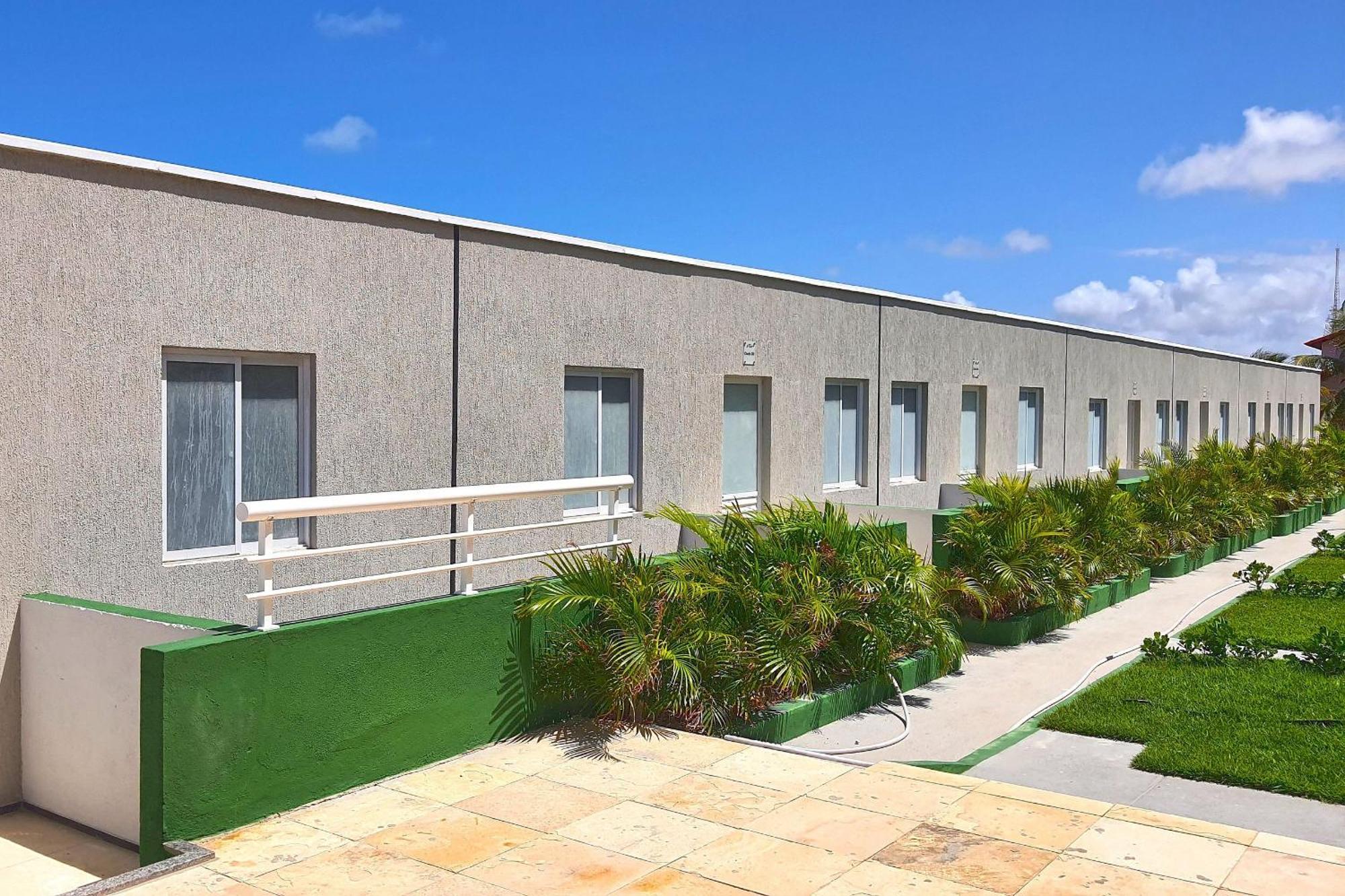 Beach Townhouses - Apto 1° Andar Por Carpediem อากีราซ ภายนอก รูปภาพ